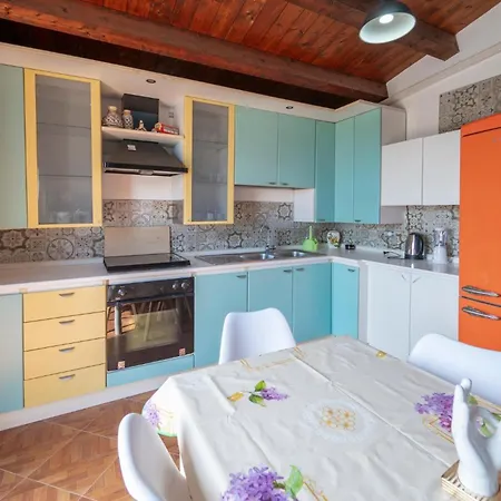 Διαμέρισμα Jungle Avola