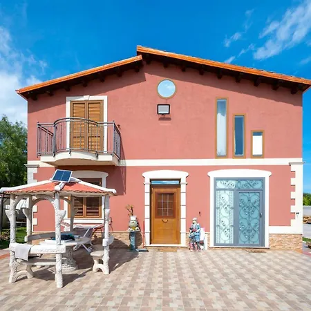 Διαμέρισμα Jungle *