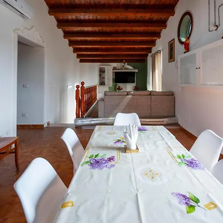 Διαμέρισμα Jungle